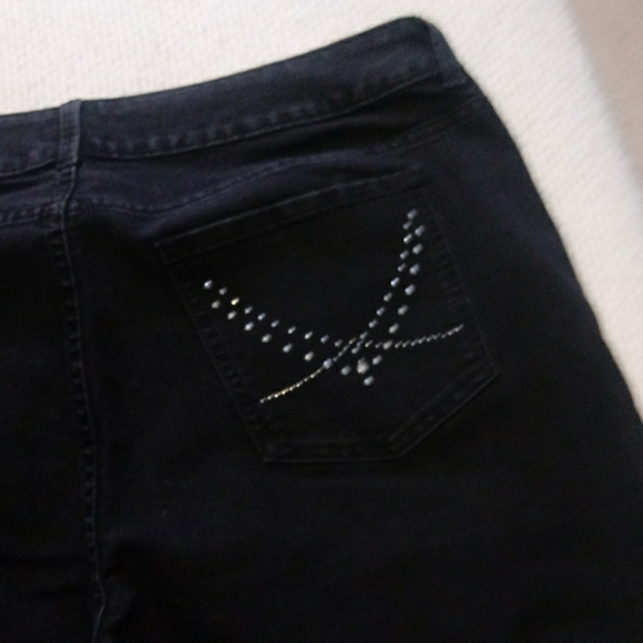 Riders by Lee - Picture 3 of 4